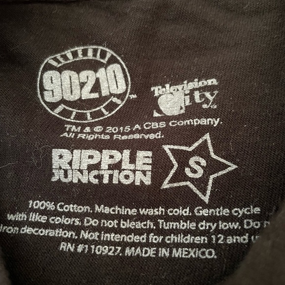 NWOT Jason Priestley Autographed Beverly Hills 90210 Shirt - Picture 2 of 3